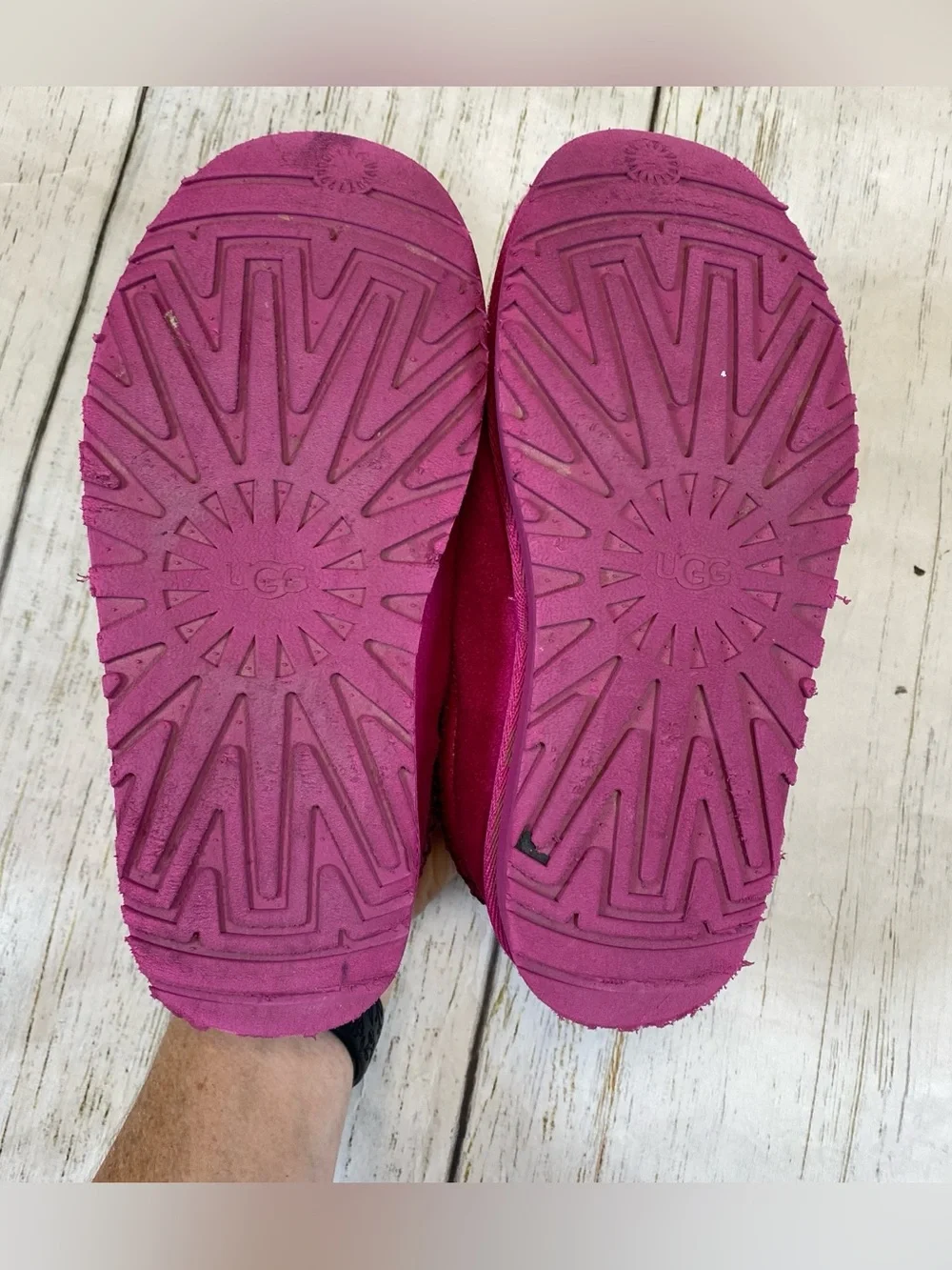 UGG size approximate